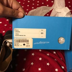 Size 11 Black/Beige Sandra